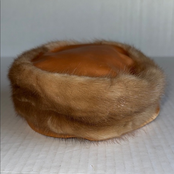 Vintage Darcel Satin And Genuine Fur Pillbox Hat - Picture 1 of 6